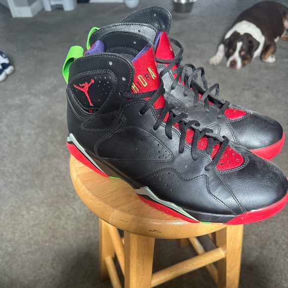 Retro Jordans - Picture 5 of 16